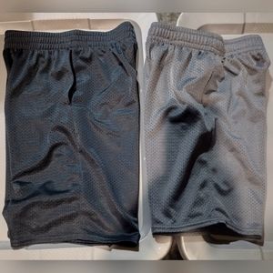 2 pairs of shorts